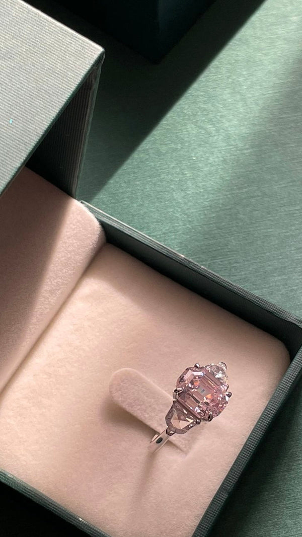 Emerald pink